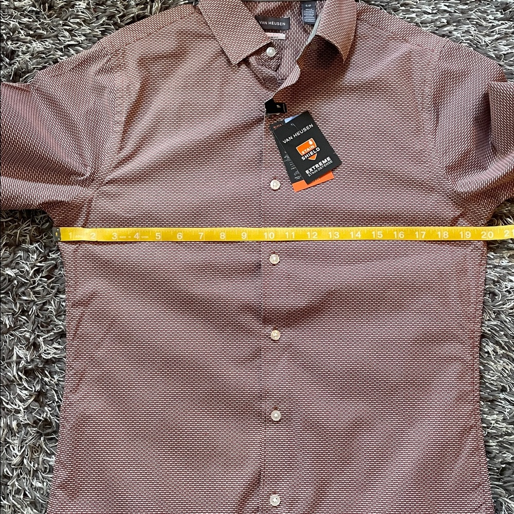 Van Heusen Men's Red Checkered Button Down Shirt - Picture 3 of 6